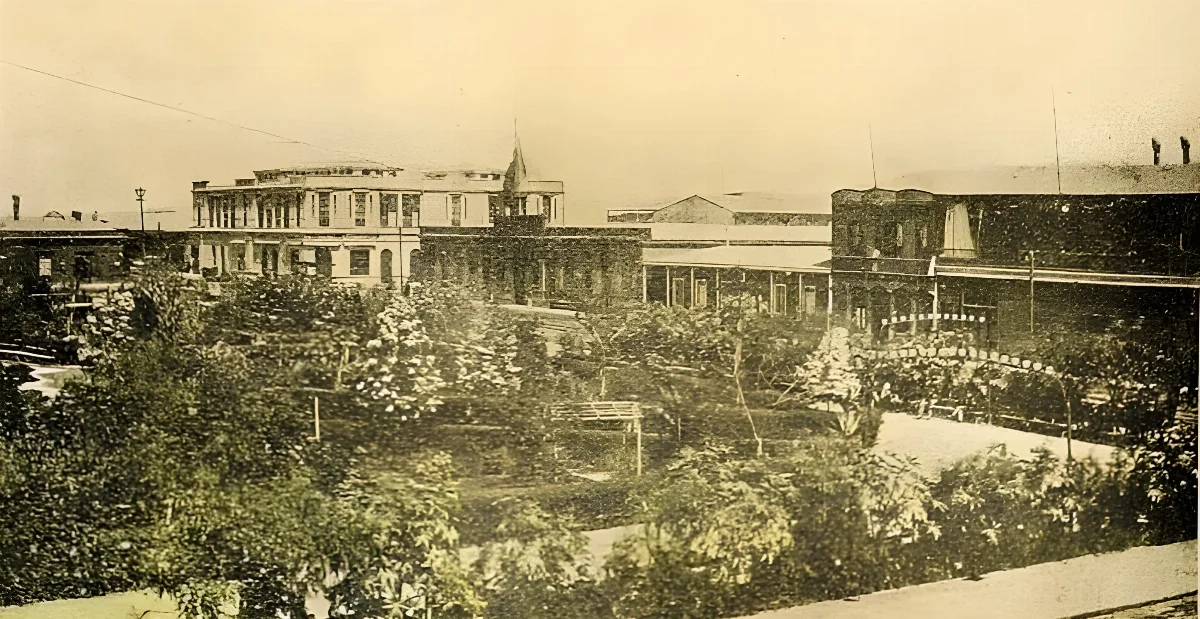 Plaza de Antofagasta, Sucesos, 1902-08-27 (2) — Antofagasta — 1902 | Chile de Ayer