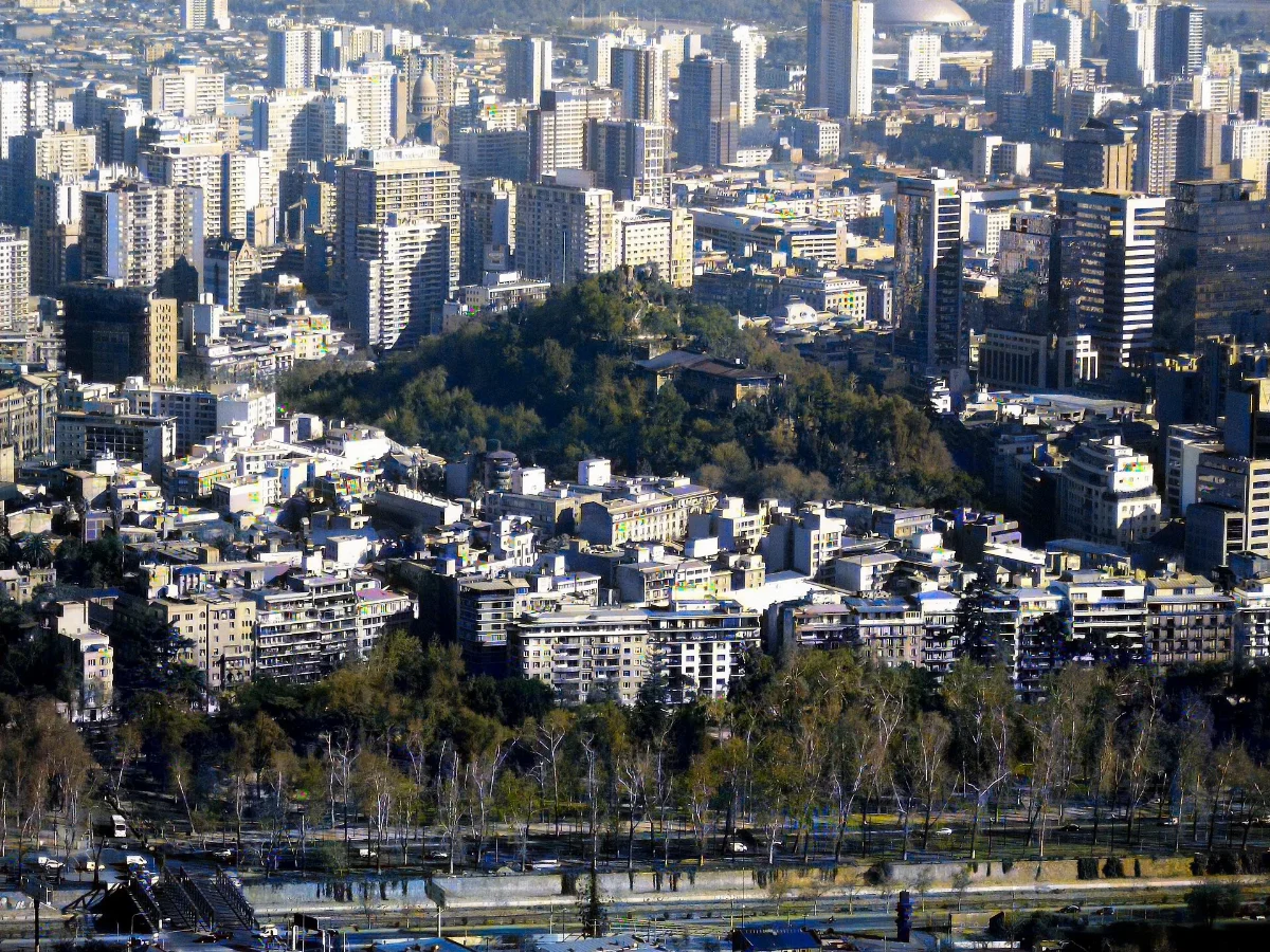 Cerro Santa Lucía desde el Cerro San Cristóbal, Santiago — aprox. 1880–1930 | Chile de Ayer