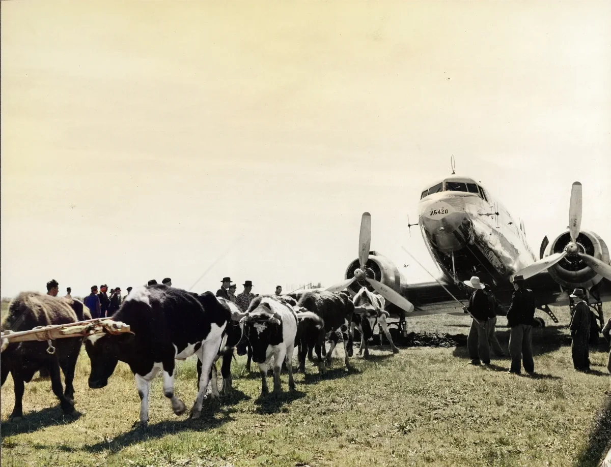 RG18-AG--3943 — 1944 | Chile de Ayer