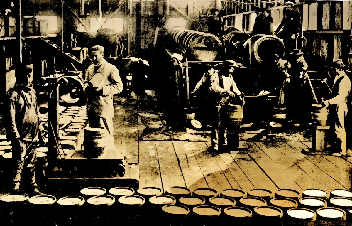 Embarrilado de Yodo en Saleitreras de Tarapacá 1903 — 1903 | Chile de Ayer