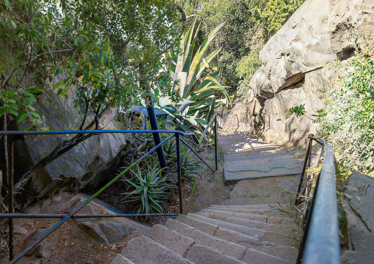 Escaleras del Cerro Santa Lucía — aprox. 1880–1930 | Chile de Ayer