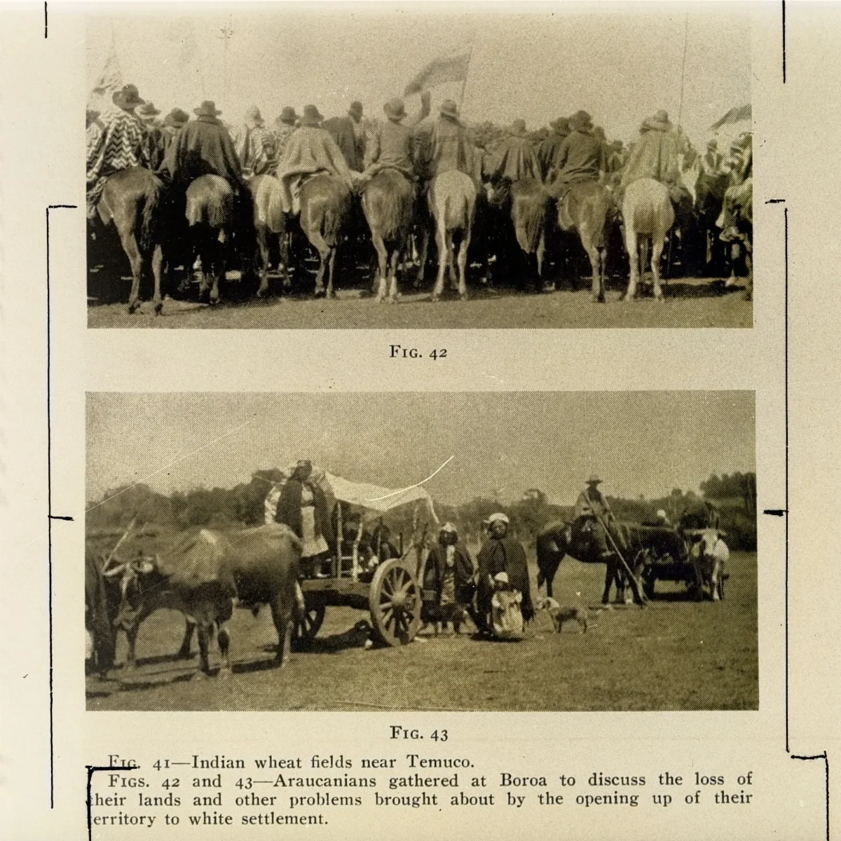 Araucanians gathered at Boroa to discuss the loss of their lands and other problems brought about by the opening up of their territory to white settlement - two photographs — Temuco — 1915 | Chile de Ayer
