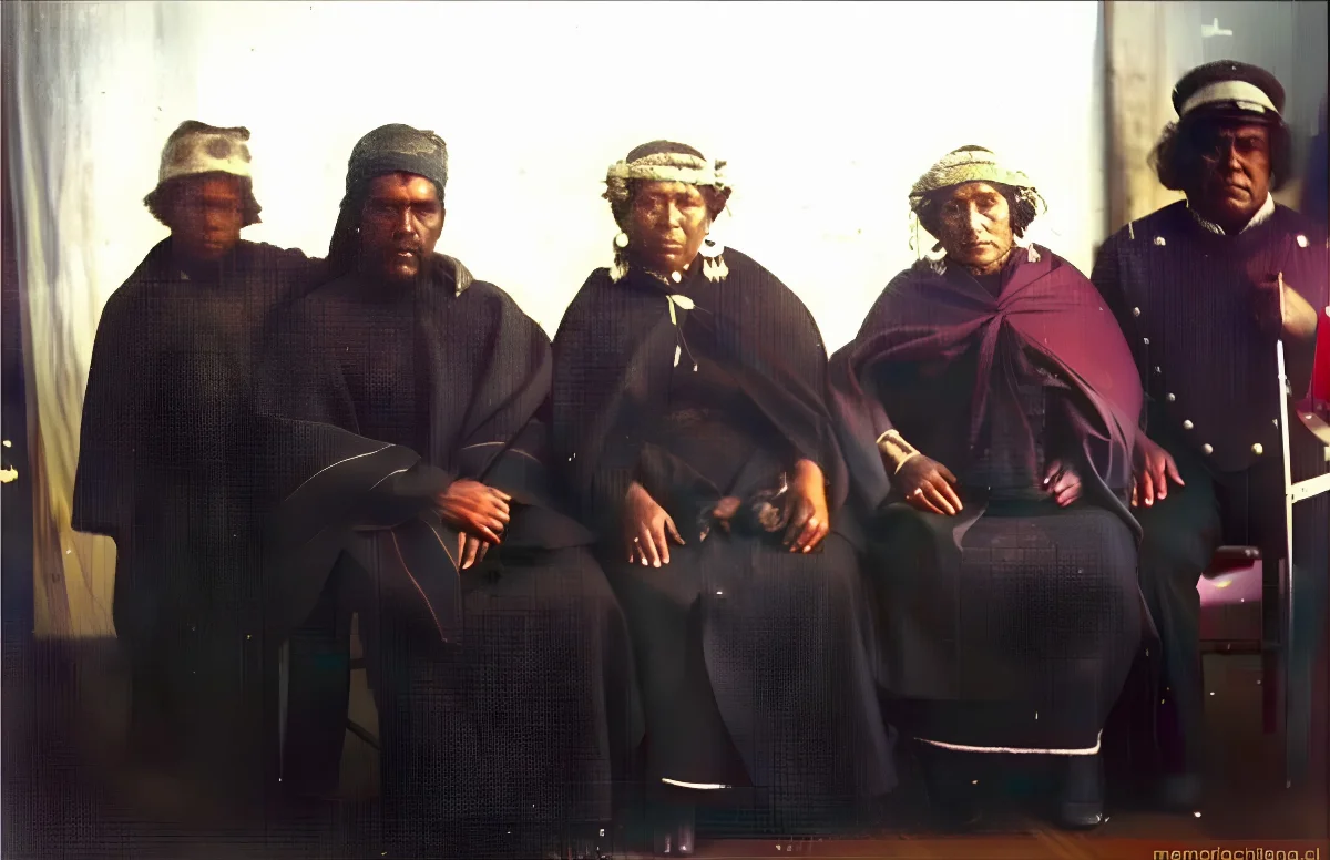 Huaraman y su hermano y Juan Soldado, 1863 — Temuco — 1863 | Chile de Ayer