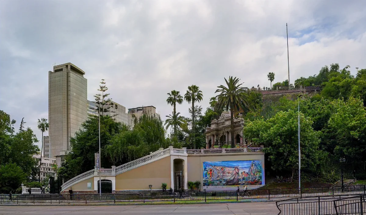 Cerro Santa Lucía. Santiago, Chile — aprox. 1880–1930 | Chile de Ayer