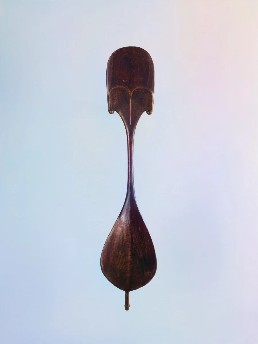 Dance Paddle (Rapa) — Isla de Pascua — 1850 | Chile de Ayer