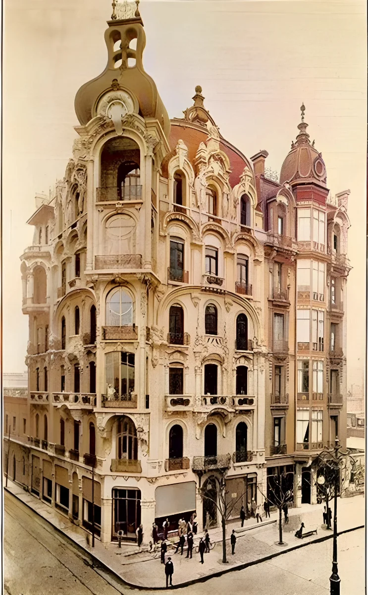 Antiguo Hotel Lutecia, actual Hotel Chile — aprox. 1910 | Chile de Ayer