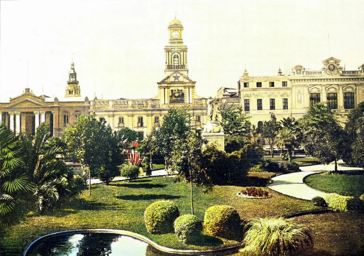 Plaza de Armas de Santiago, 1904 — aprox. 1904 | Chile de Ayer
