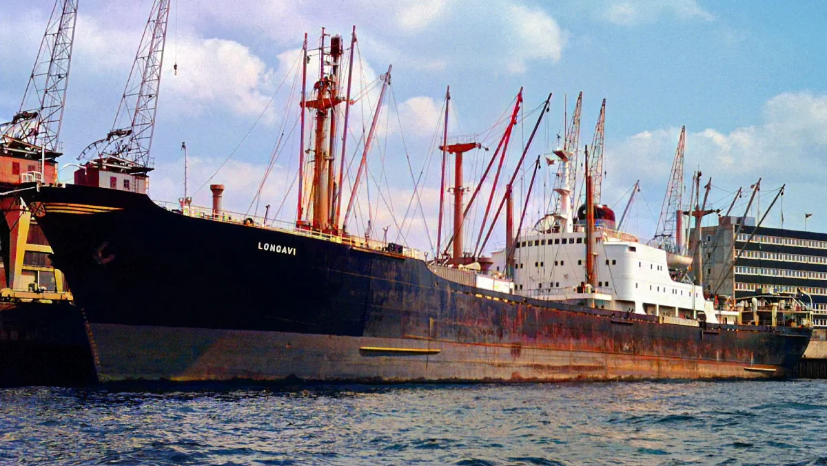 Longavi IMO 5151323 G Hamburg 05-1975 (2) — 1975 | Chile de Ayer